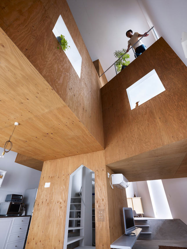 House in Fukawa by Suppose Design Office.