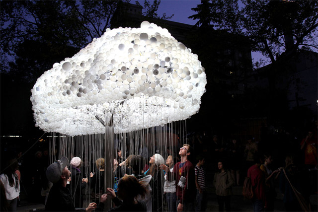 Interactive CLOUD Sculpture Made From 6,000 Light Bulbs by Caitlind Brown.