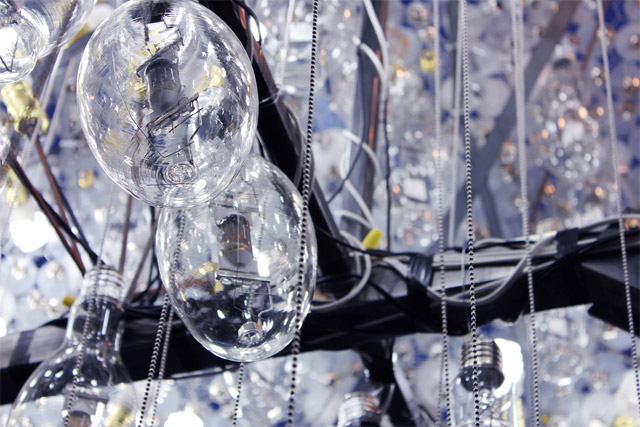 Interactive CLOUD Sculpture Made From 6,000 Light Bulbs by Caitlind Brown.
