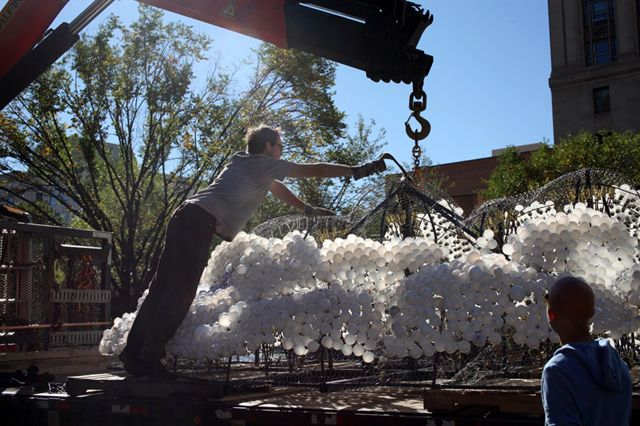 Interactive CLOUD Sculpture Made From 6,000 Light Bulbs by Caitlind Brown.