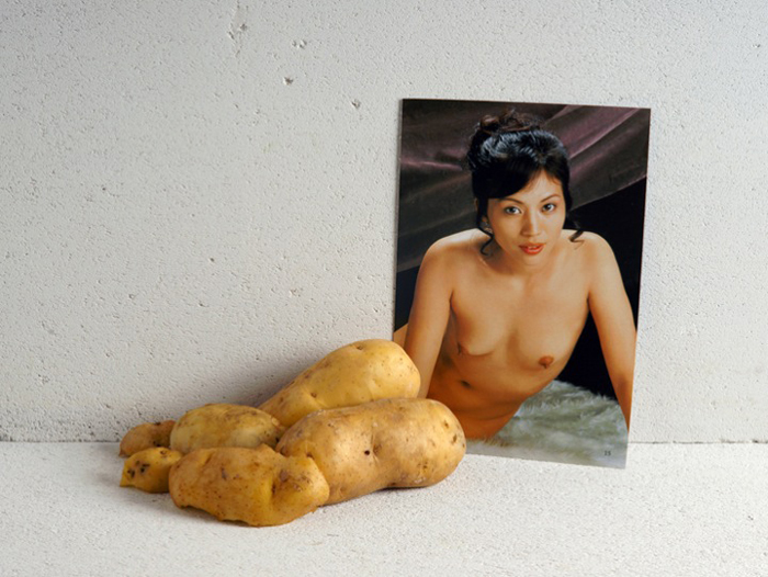 'Fruit & Vegetables' Series by Heidi Voet.