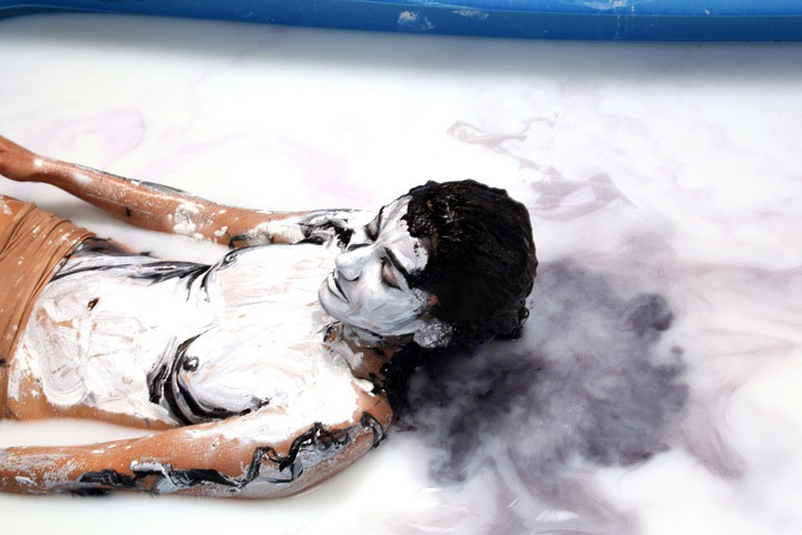 Human Paintings // Alexa Meade & Sheila Vand.