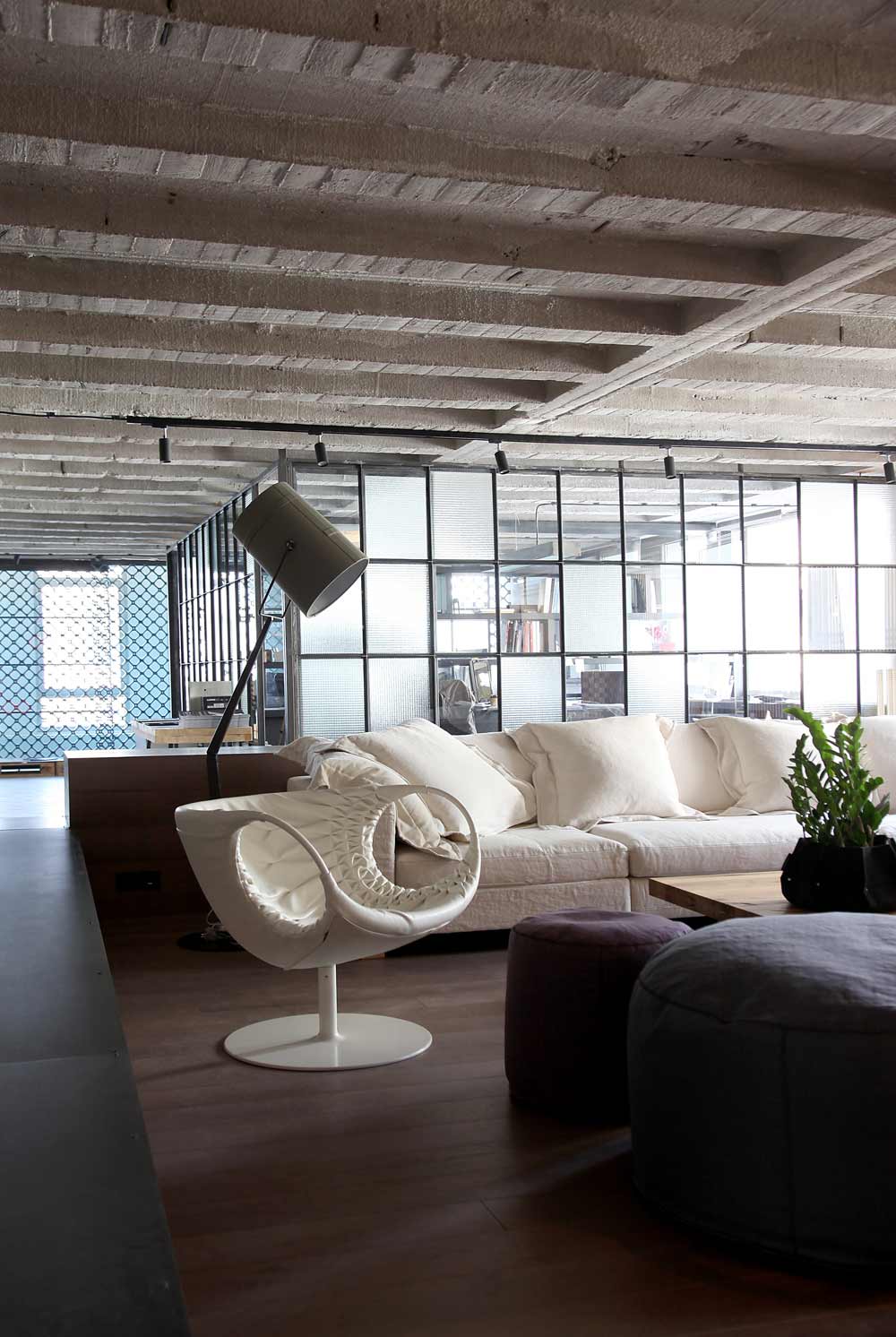 Faliro Loft by ése Studio in Athens, via Yellowtrace.