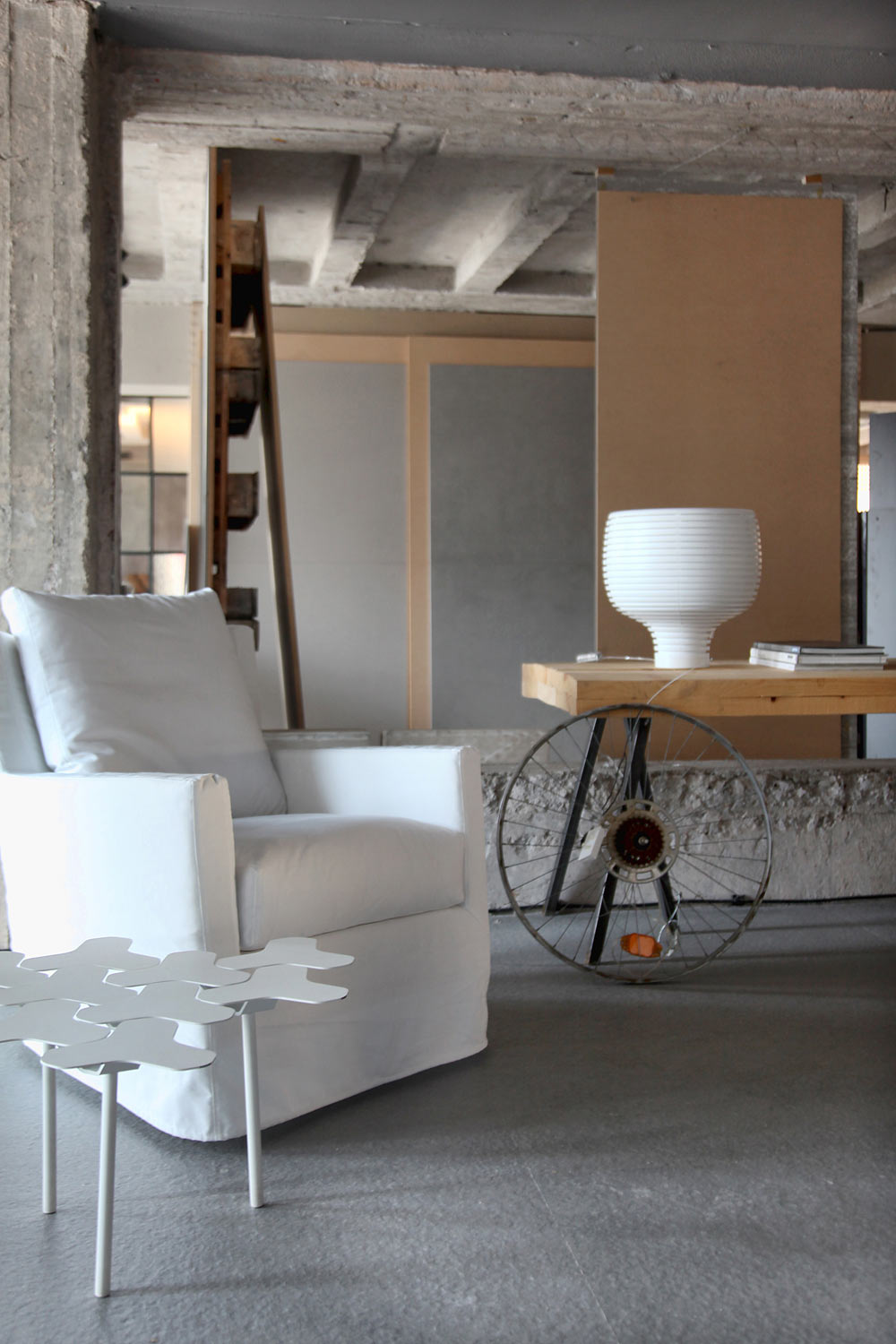 Faliro Loft by ése Studio in Athens, via Yellowtrace.