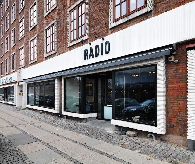 Restaurant Radio Copenhagen by HolmbäckNordentoft | Yellowtrace.