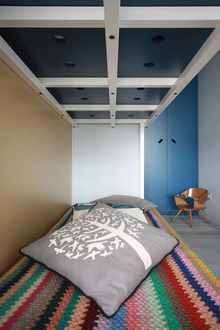 Fun House by UdA Architetti - Holiday Apartment Renovation in South of France, via Yellowtrace. Fun House by UdA Architetti - Apartment Renovation in Juan Les Pins, France.