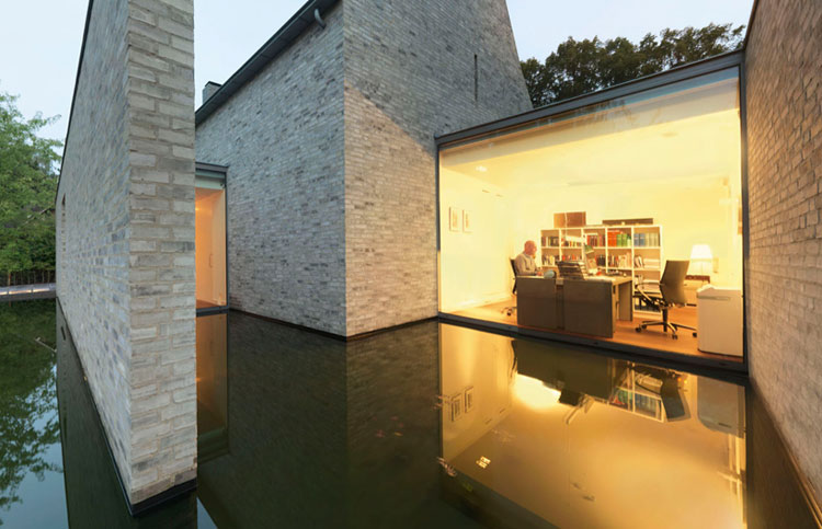 Villa Rotondo by Bedaux de Brower Architecten // via yellowtrace