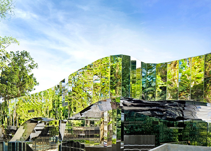 Botanic Gardens Visitors Centre, Cairns by Charles Wright Architects | Yellowtrace.