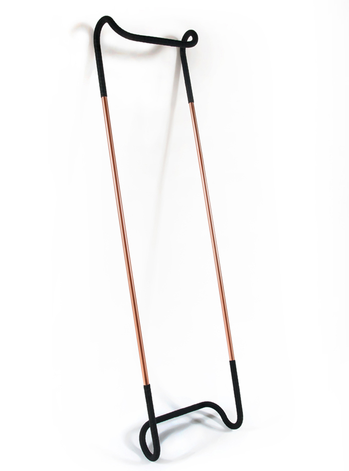 Manubrio by Michael Konstantin Wolke | Yellowtrace.