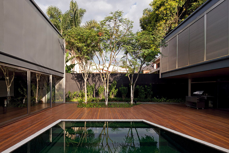 Bacopari House by UNA Arquitetos, São Paulo, Brazil | Yellowtrace.