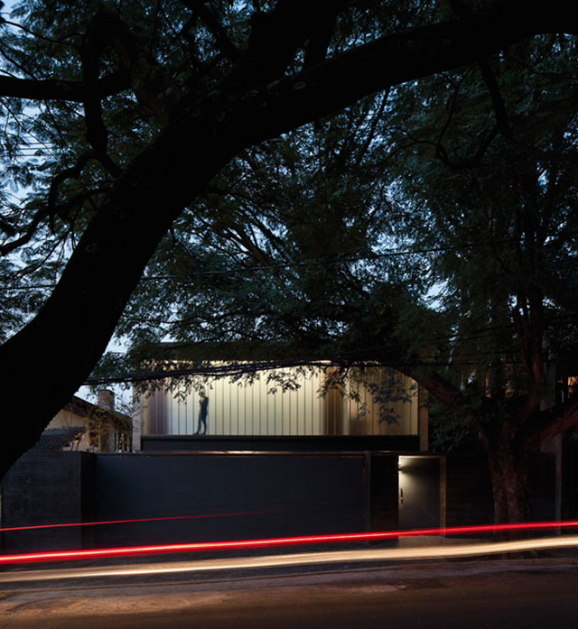 Bacopari House by UNA Arquitetos, São Paulo, Brazil | Yellowtrace.