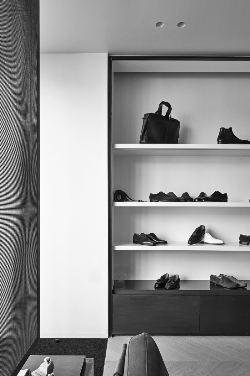 Bowen retail interior in Brussels, Belgium by Nicolas Schuybroek | Yellowtrace. Bowen retail interior in Brussels, Belgium by Nicolas Schuybroek | Yellowtrace.