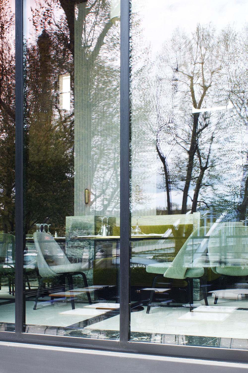 Monsieur Bleu at Palais de Tokyo in Paris | Yellowtrace.