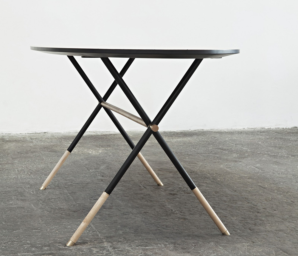 Piuma Table by Italian Furniture Designer Pietro Russo | Yellowtrace. Piuma Table by Italian Furniture Designer Pietro Russo | Yellowtrace.