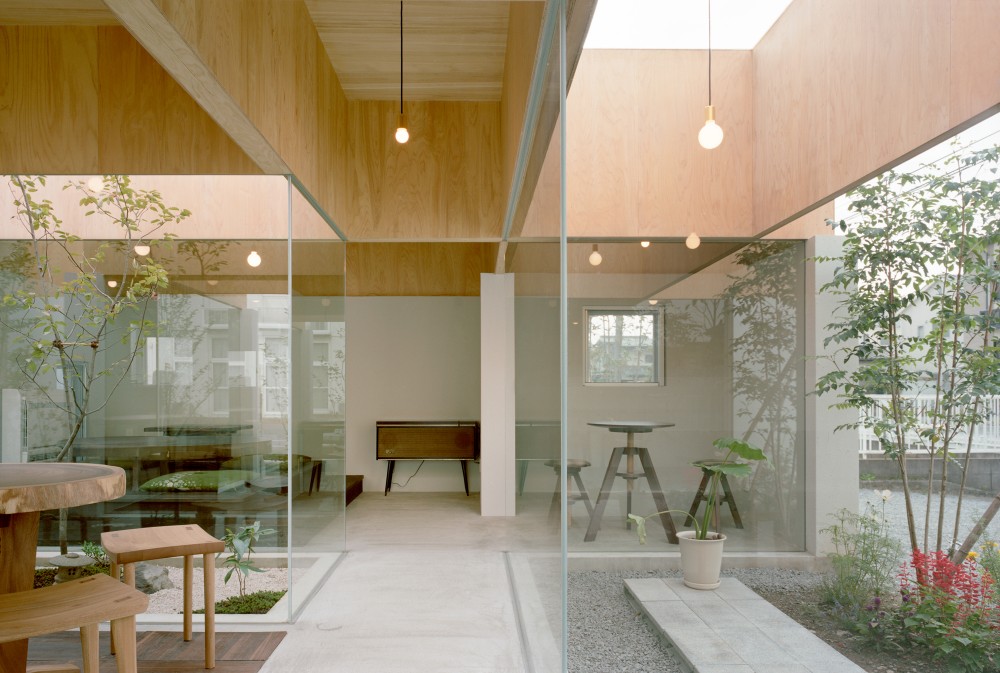 Table Hat by Hiroyuki Shinozaki Architects | Yellowtrace.