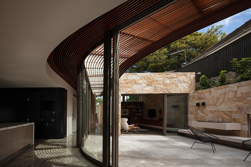 Whale Beach House by Shahe Simonian Architect (Zanazan). Photo by Trevor Mein // Yellowtrace. Australian Houses Shortlist 2013.