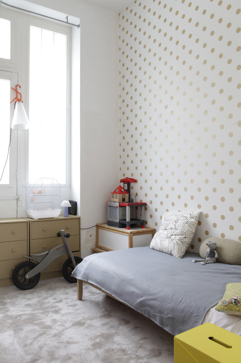 Paris Loft Apartment on Rue Voltaire by Grégoire De Lafforest | Yellowtrace.