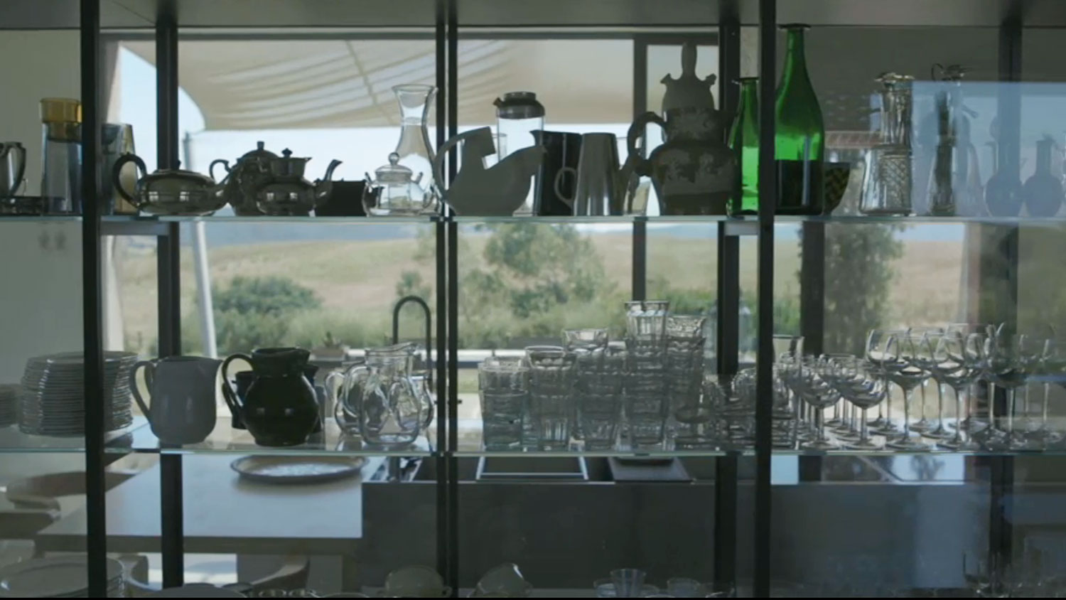 Piero Lissoni's Summer House in Tuscany, Italy | Yellowtrace. Piero Lissoni's Summer House in Tuscany, Italy | Yellowtrace.