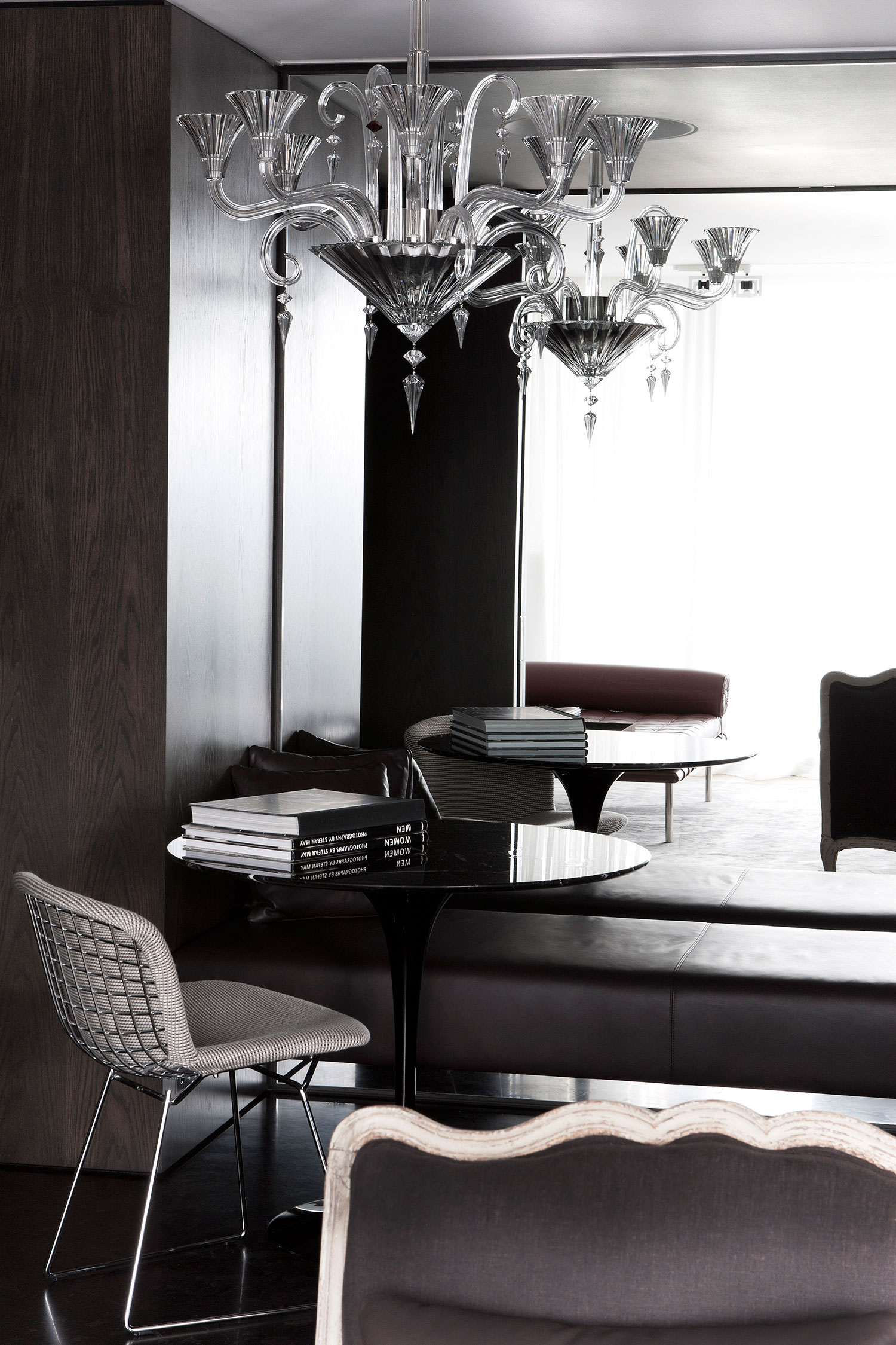 Potts Point Apartment by George Livissianis | Yellowtrace.