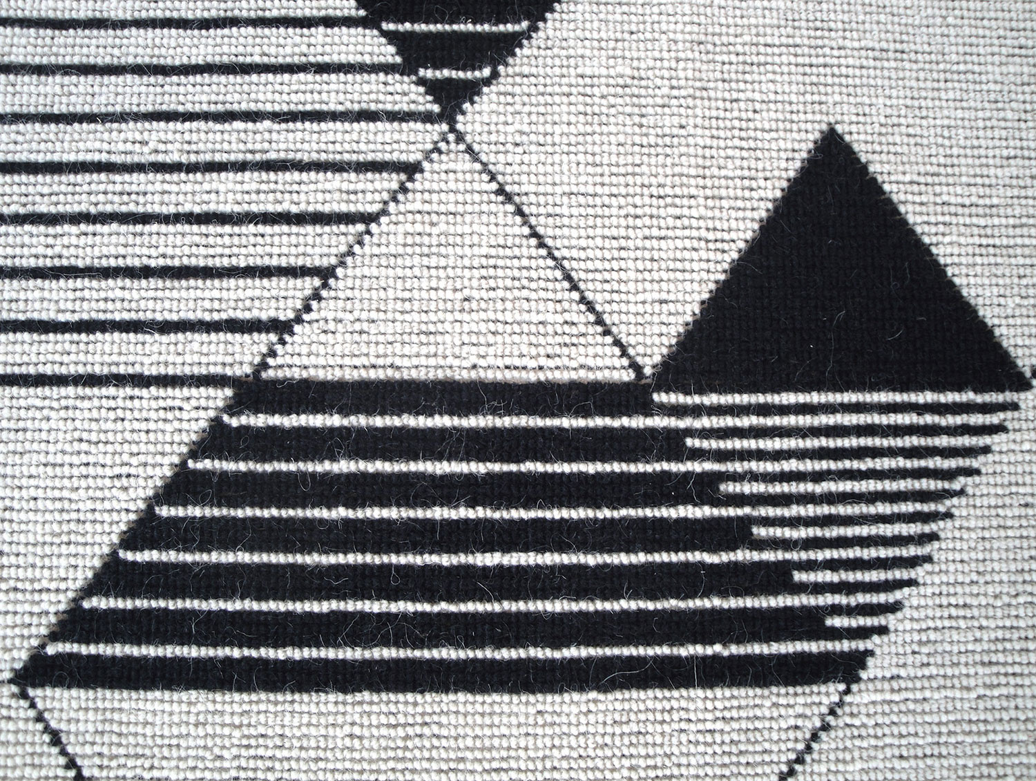 Mio Karo Handmade Textiles Carolina Melis Yellowtrace.
