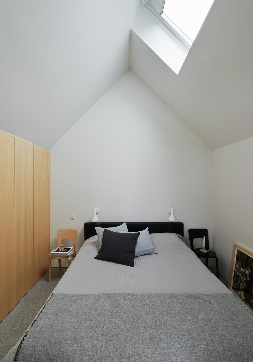 Summerhouse Lagnö by Tham & Videgård Arkitekter | Yellowtrace.